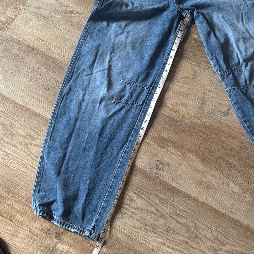 Hidden barrel jeans - Picture 6 of 10